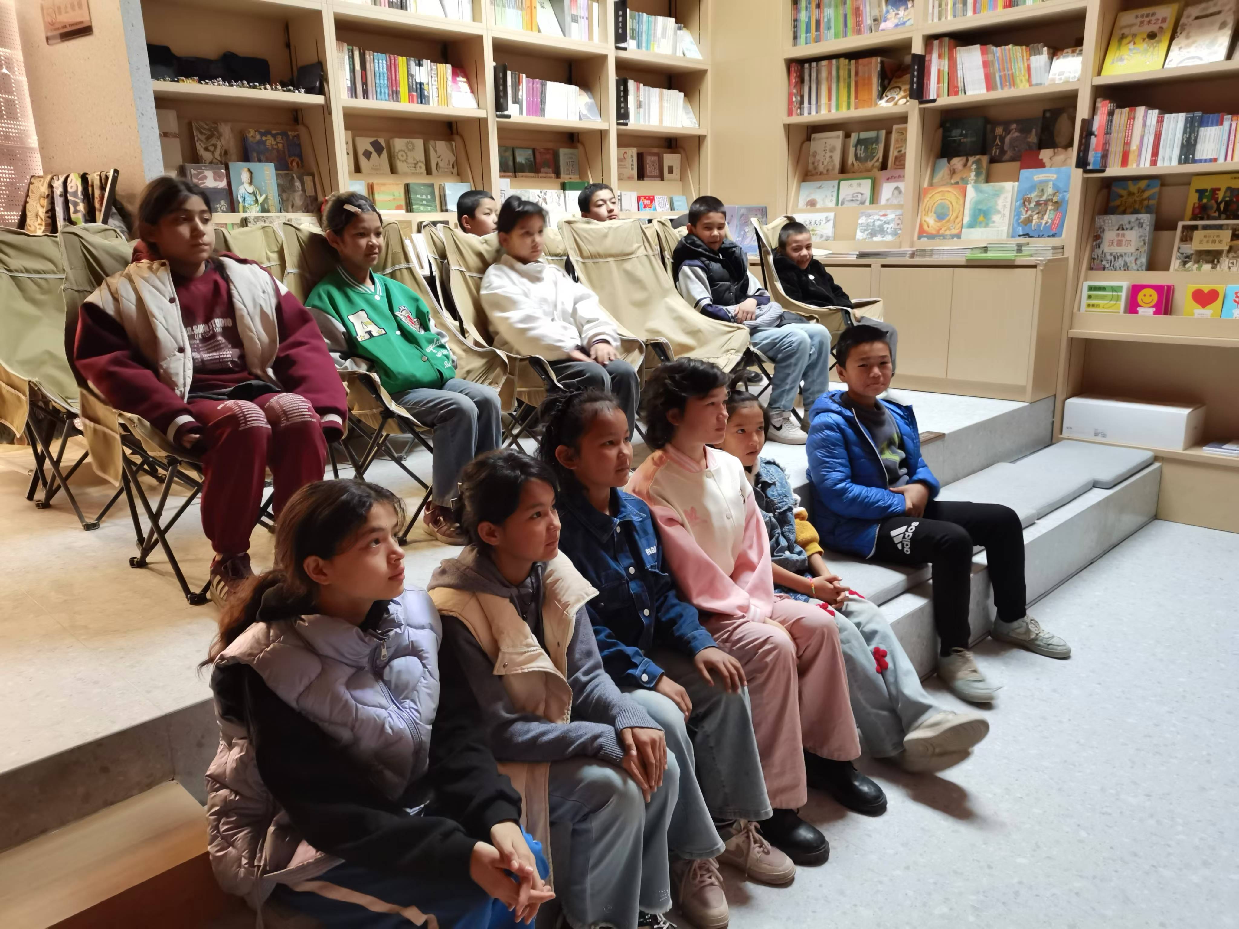 2121非凡娱乐股份向新疆、上海两地捐赠版权 以文化数字化赋能中国式现代化